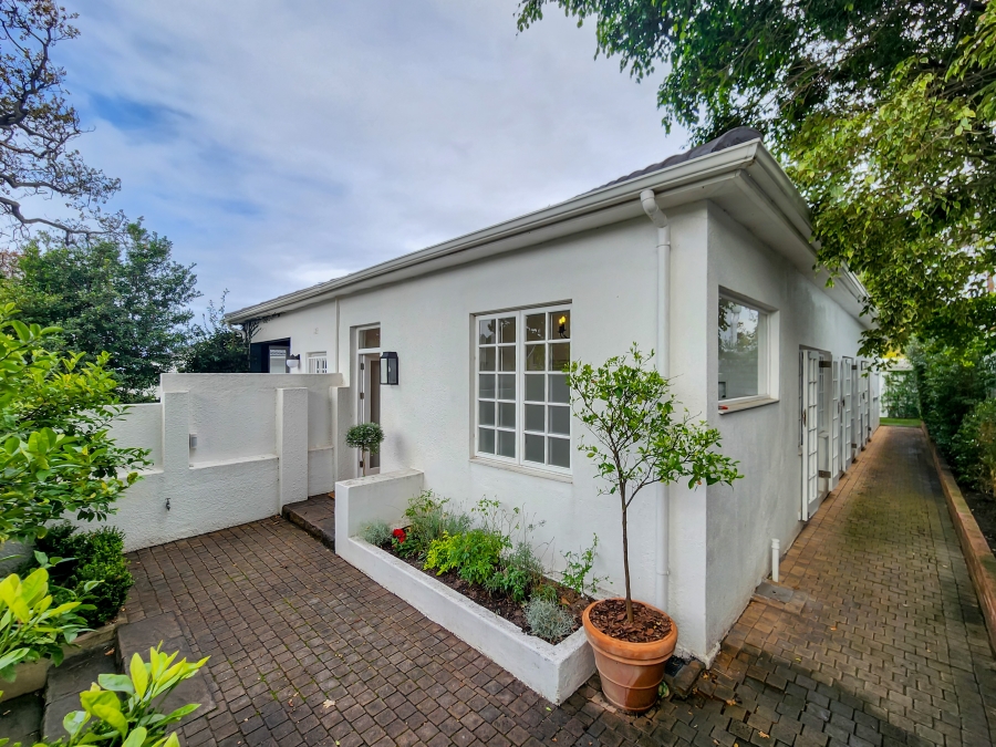 2 Bedroom Property for Sale in Newlands Western Cape